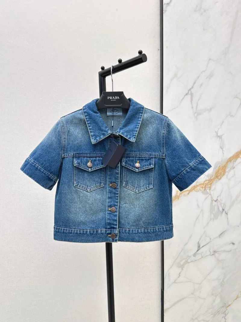 ZipUp Prada Outwear 166323