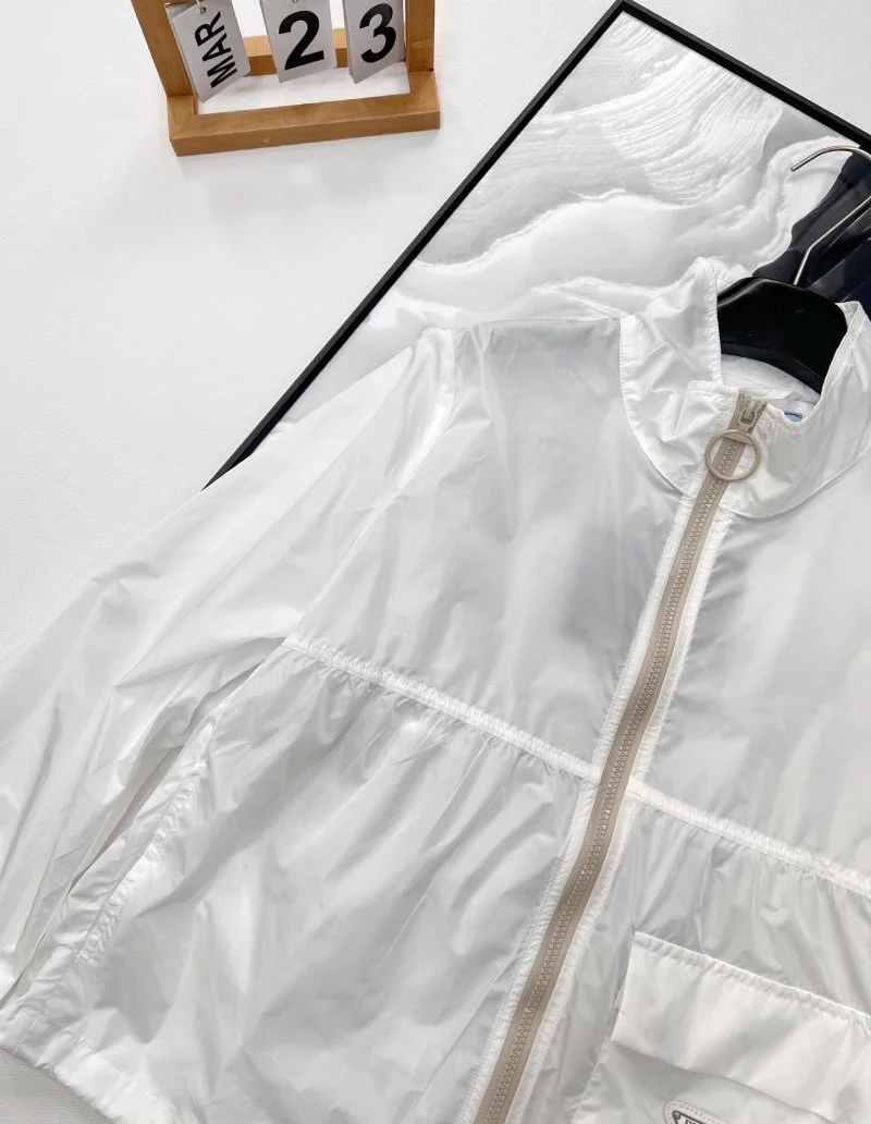 TopPick Prada Outwear 166357
