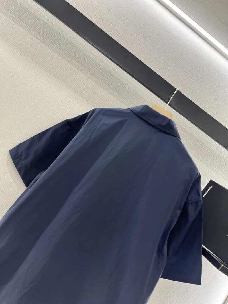 Timeless Prada Outwear 166354