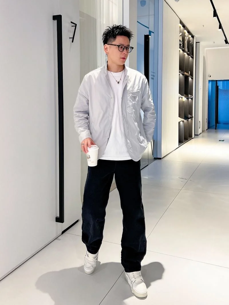 Durable Prada Outwear 168234
