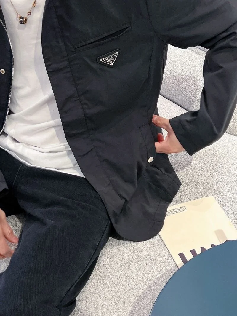 Prada Outwear Breathable 168189