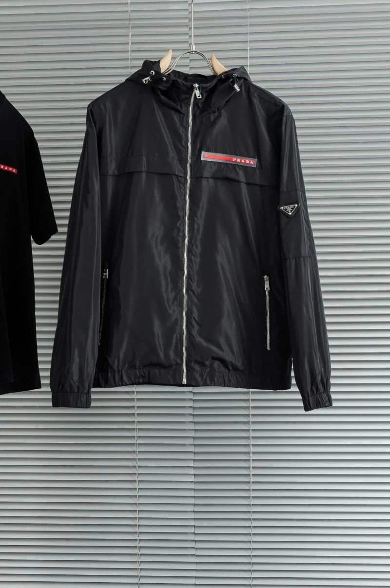 Premium Prada Outwear 168178