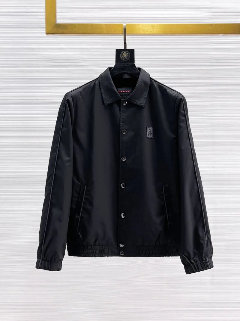 Versatile Prada Outwear 168174