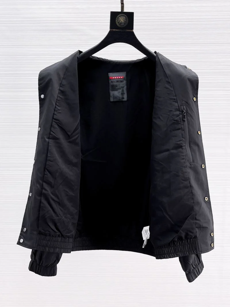 Versatile Prada Outwear 168174
