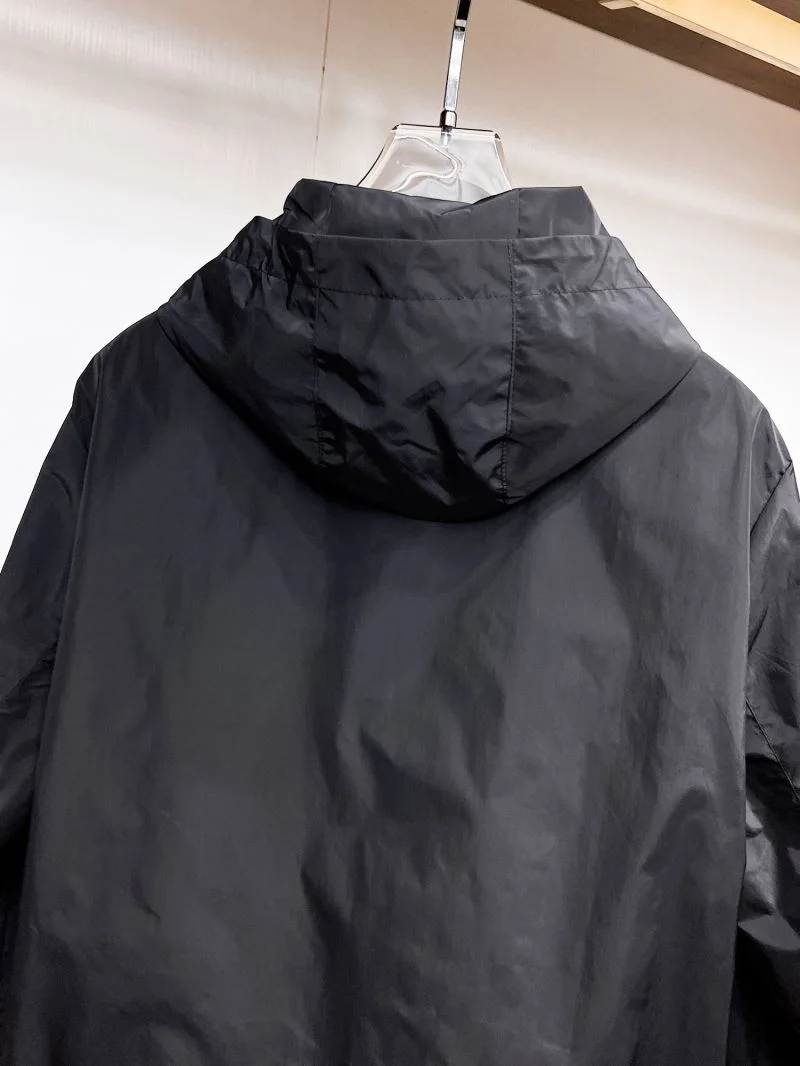 Fashionable Prada Outwear 168169