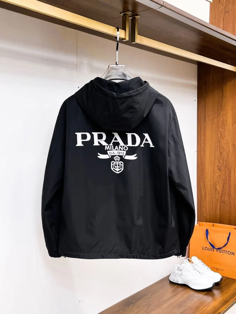 WellDesigned Prada Outwear 168229