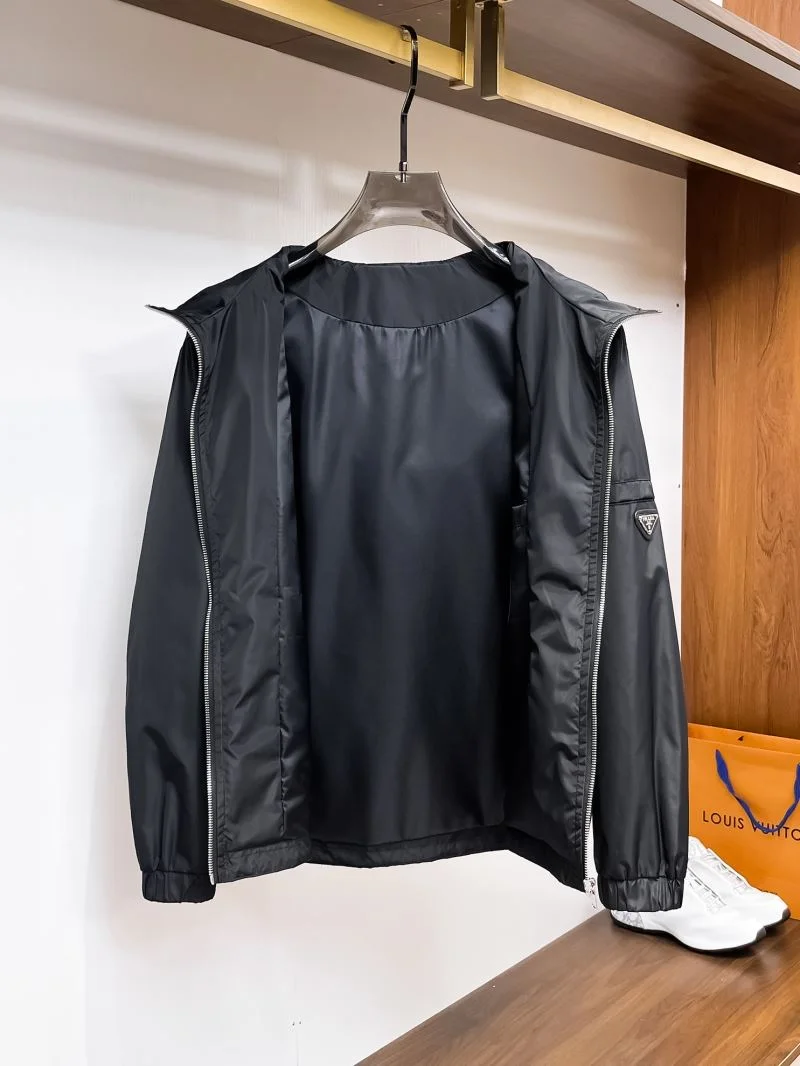 Prada Outwear Vibrant 168167