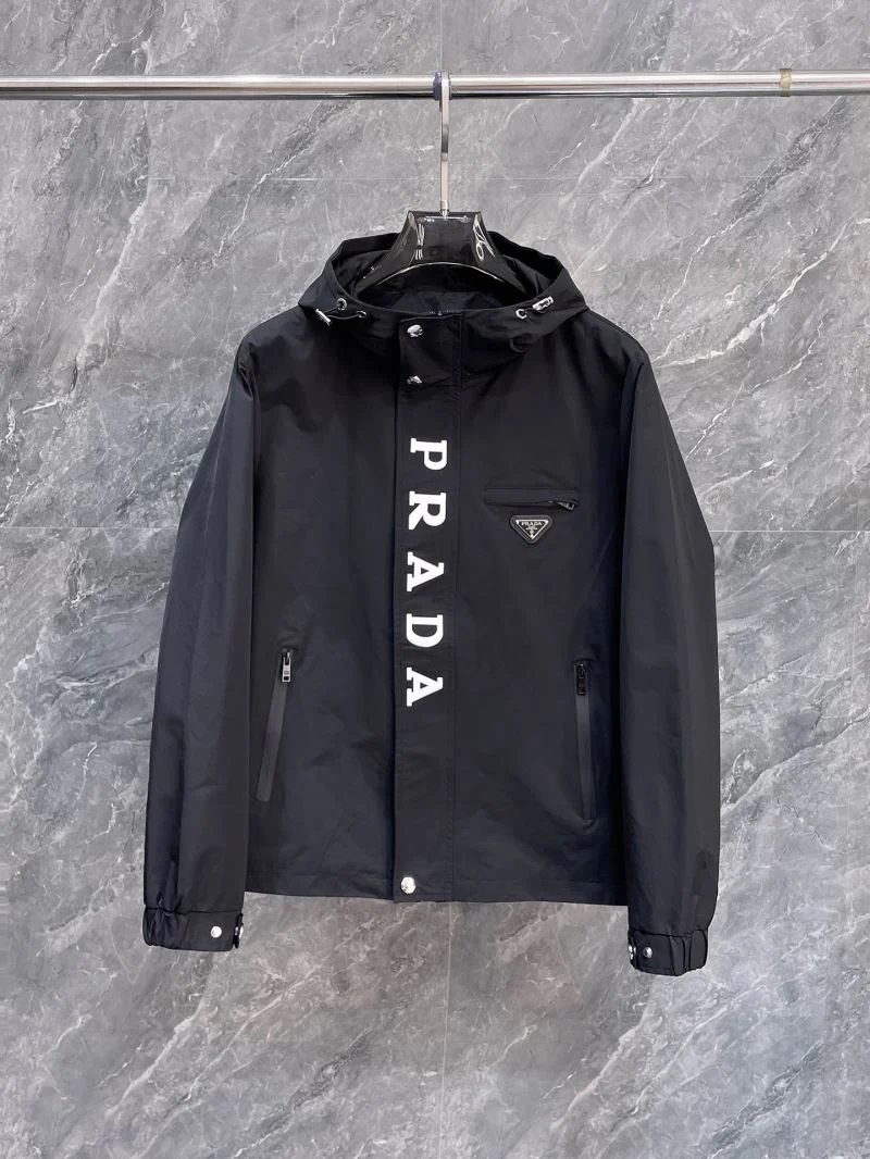GoodFit Prada Outwear 168164