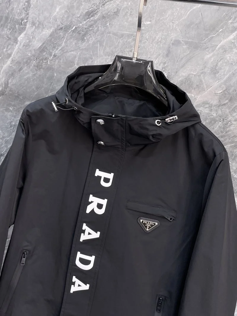 GoodFit Prada Outwear 168164