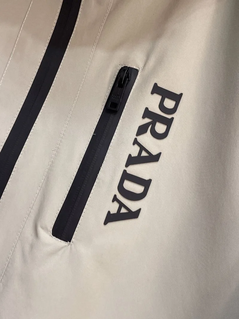 Prada Outwear FlexibleFit 168158