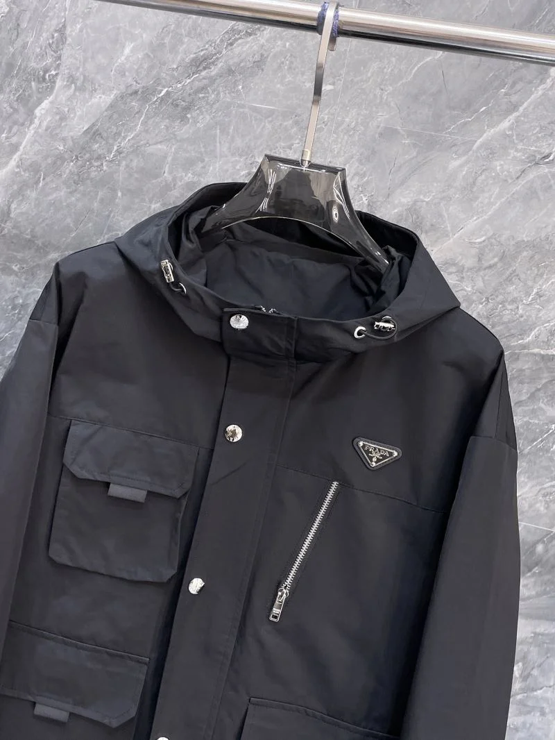 ModernLook Prada Outwear 168153