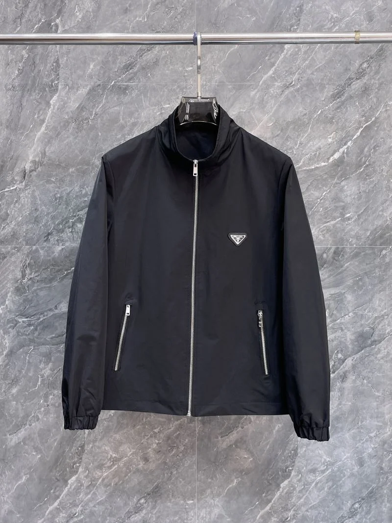 Supportive Prada Outwear 168151