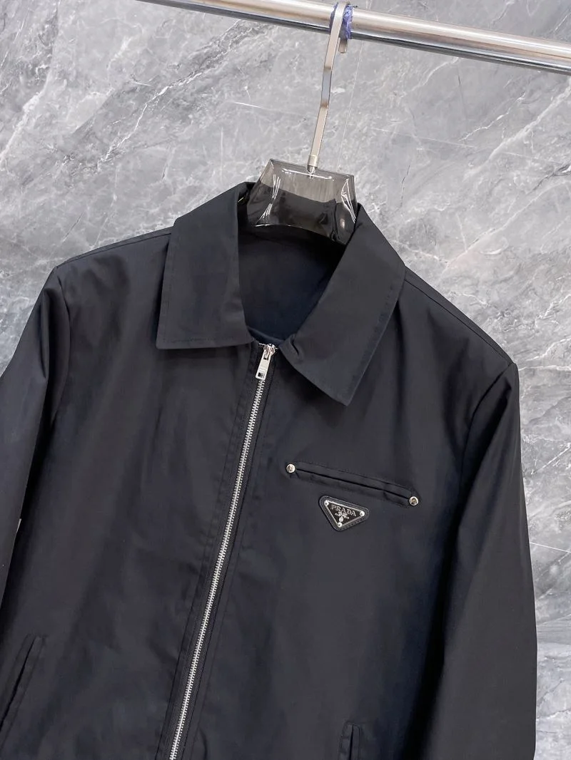 Breathable Prada Outwear 168217