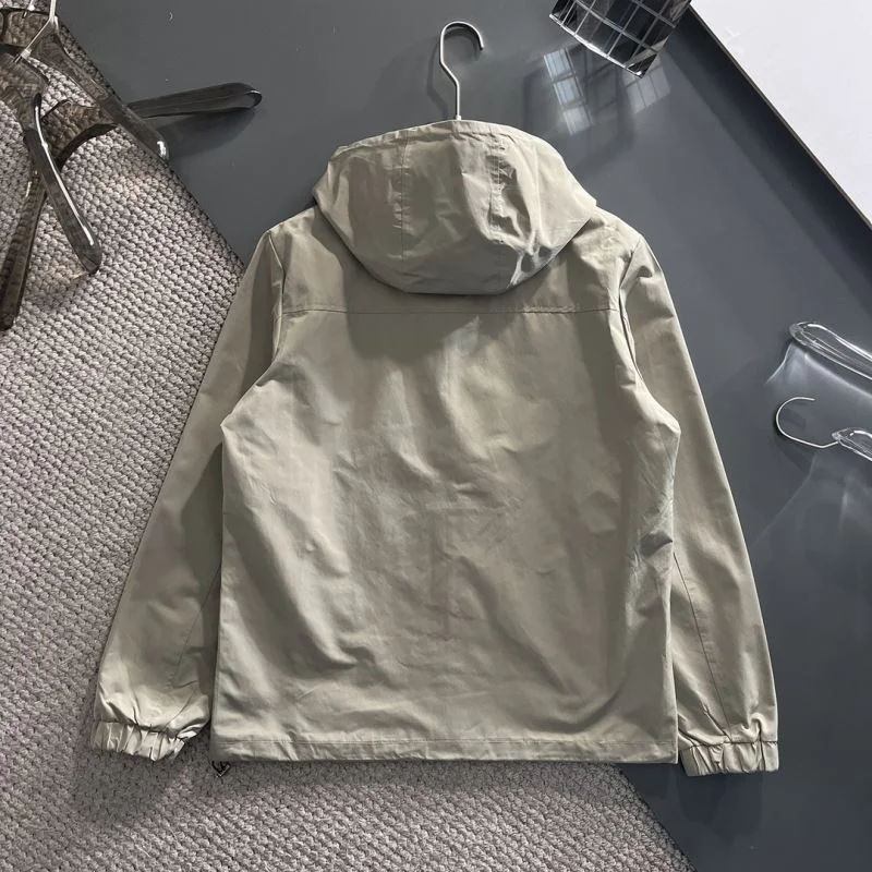 WellDesigned Prada Outwear 168137