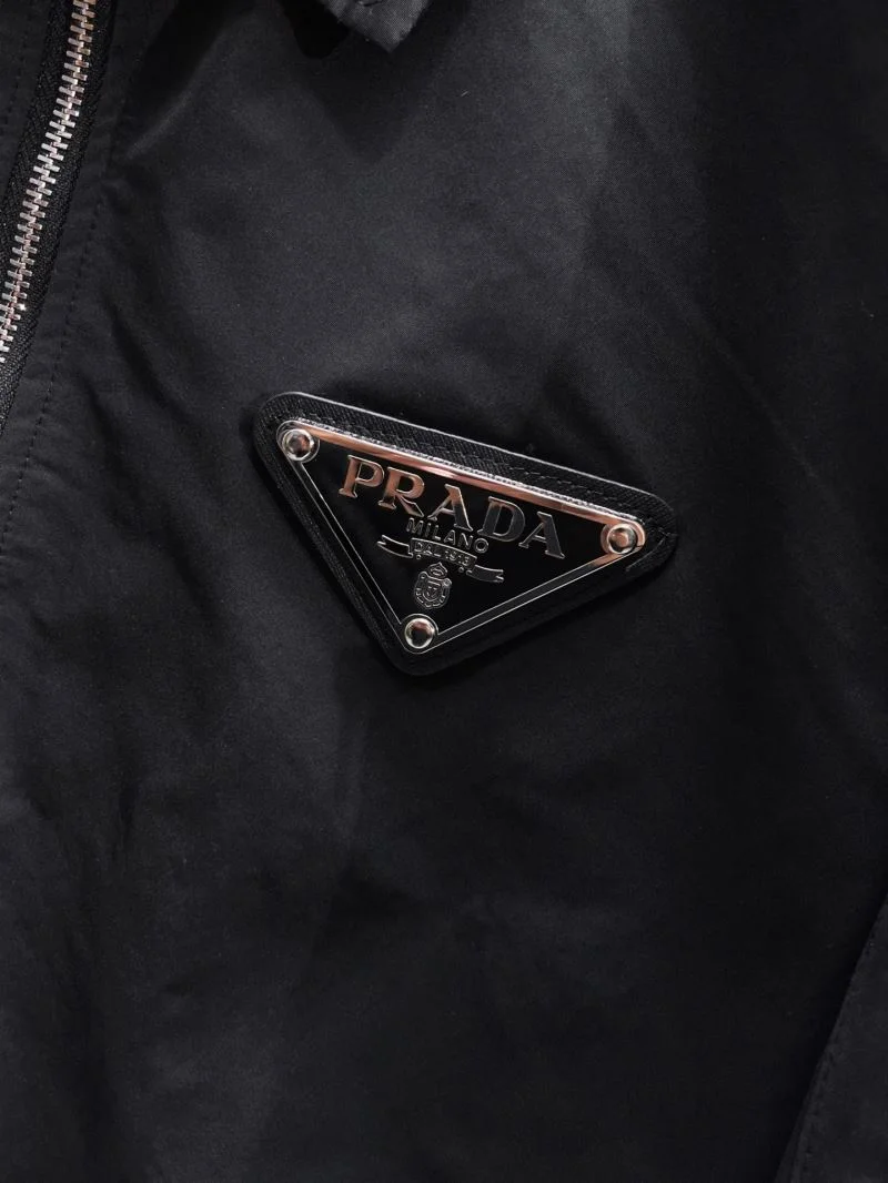 Prada Outwear Practical 168127