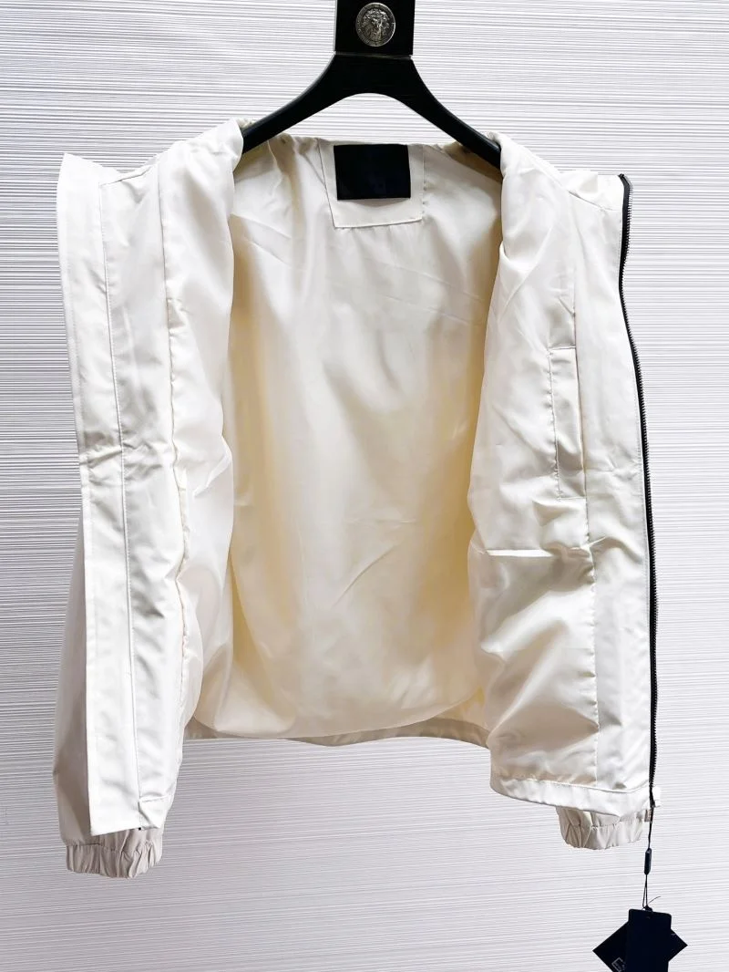 Classic Prada Outwear 168145
