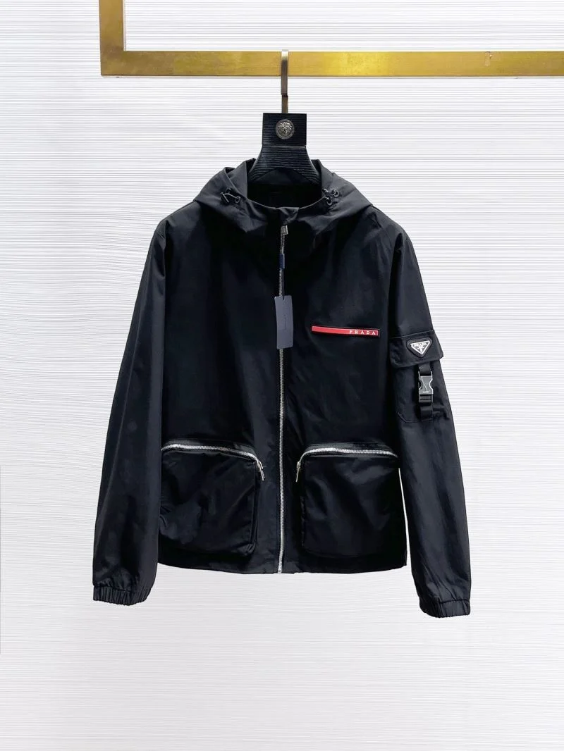 Minimalist Prada Outwear 168241