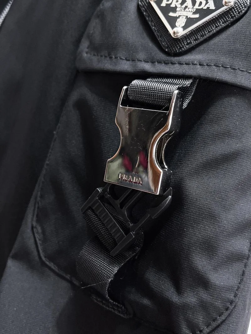 Minimalist Prada Outwear 168241