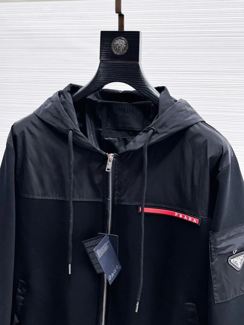 Trendy Prada Outwear 168139