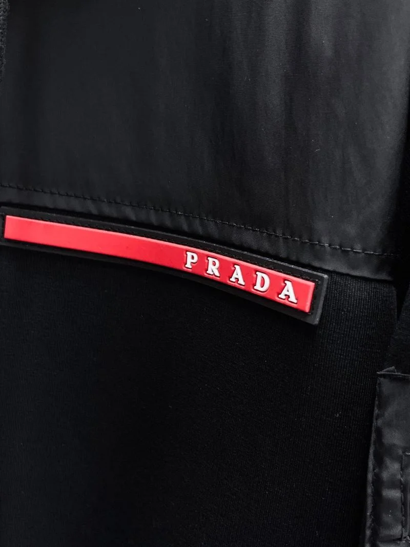 Trendy Prada Outwear 168139