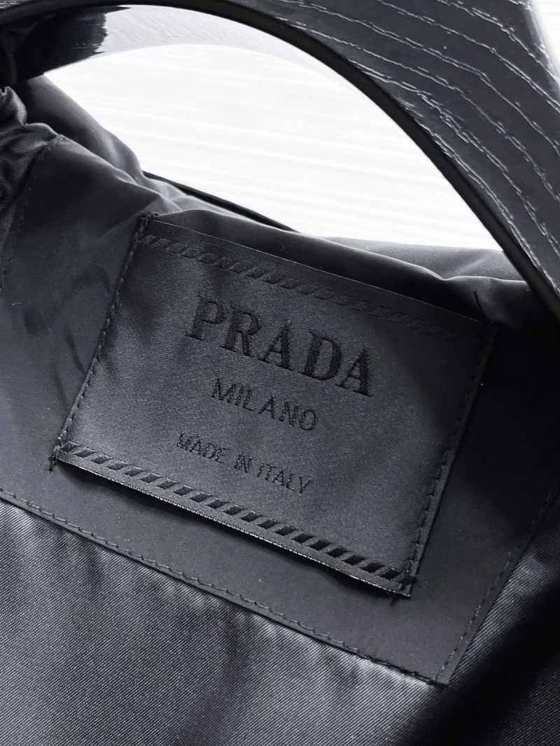 Prada Outwear Breathable 168144