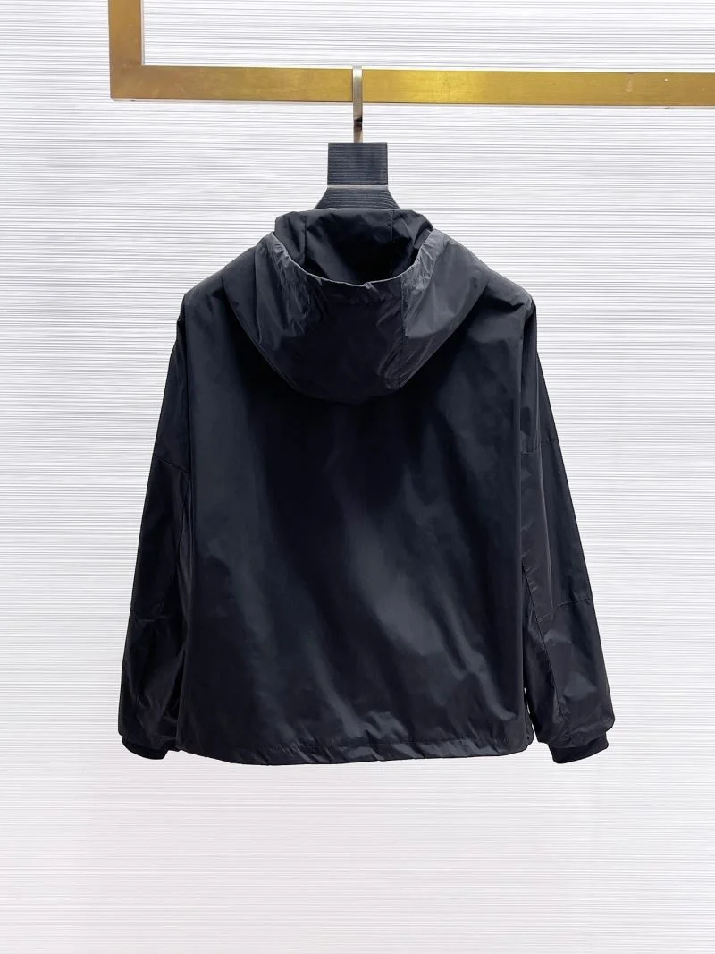 Prada Outwear Attractive 168194