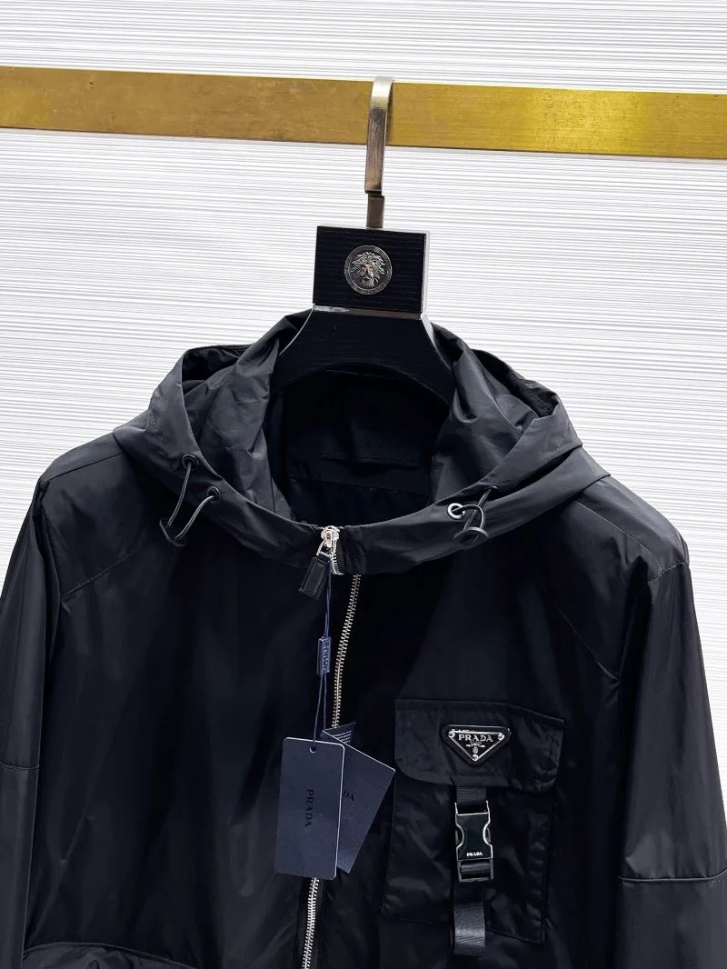 Prada Outwear Attractive 168194