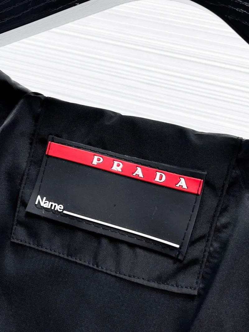 Snug Prada Outwear 168146
