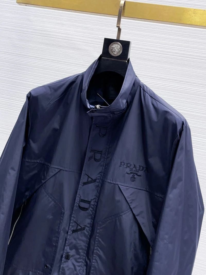 Prada Outwear Minimalist 168116