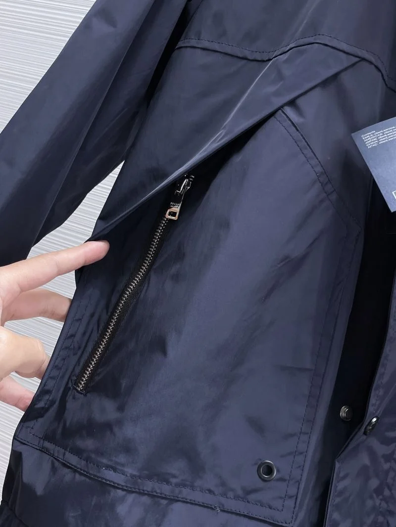 Prada Outwear Minimalist 168116