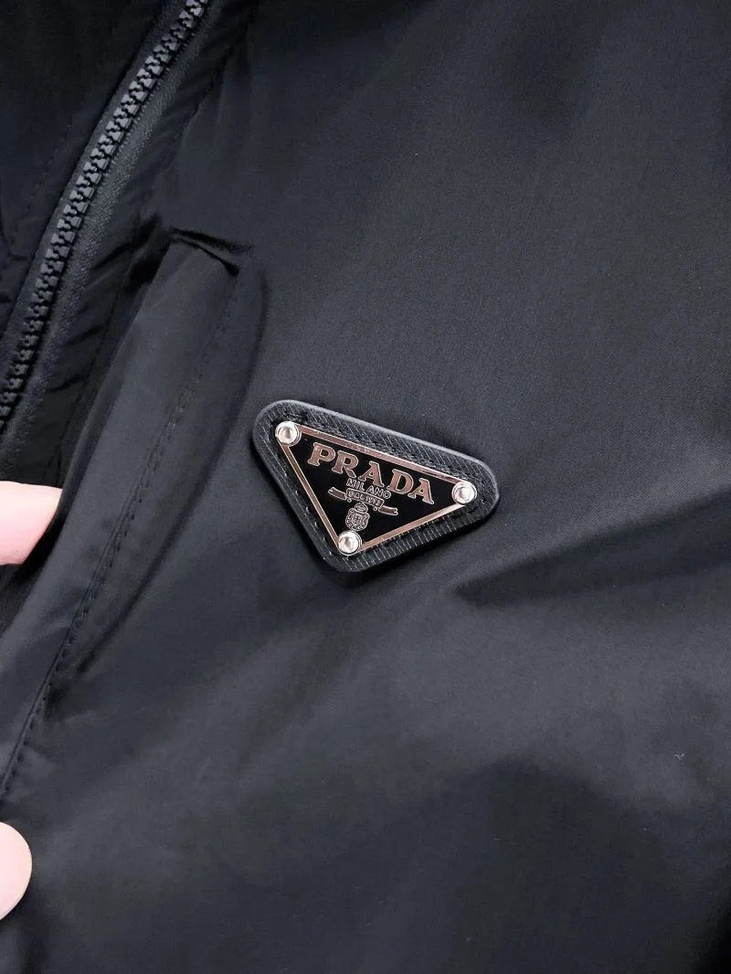 Prada Outwear Stylish 168102