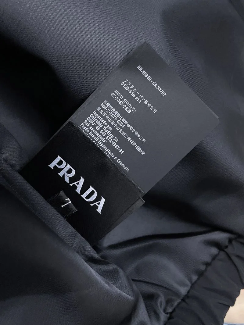 Prada Outwear Stylish 168102