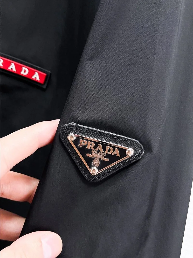 Prada Outwear EasyMatch 168110