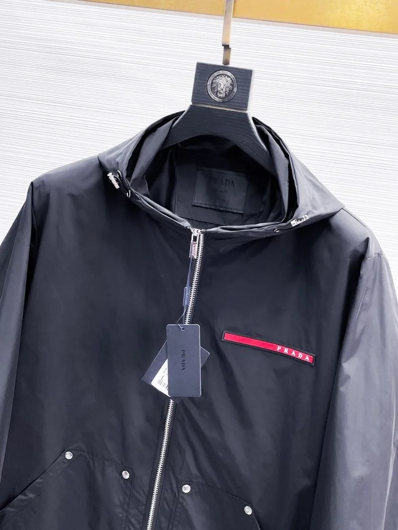 MoistureWicking Prada Outwear 168103