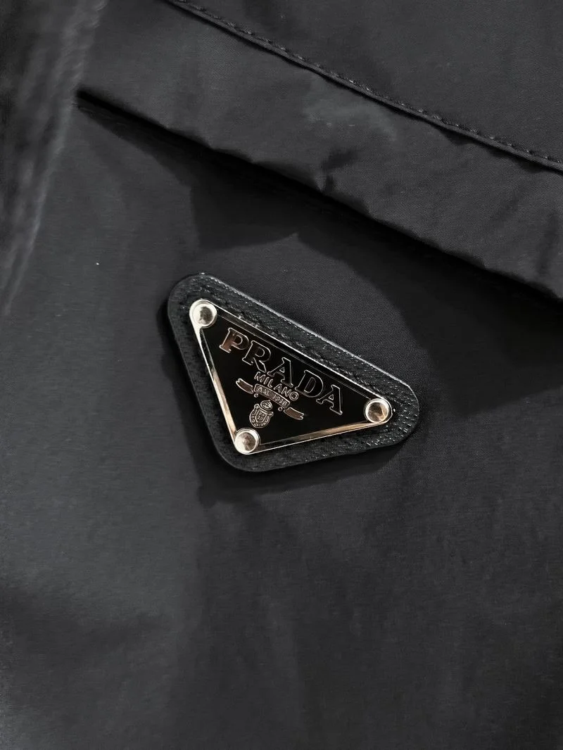 Prada Outwear FreshLook 168109