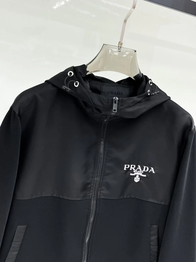 Prada Outwear MultiPurpose 168104