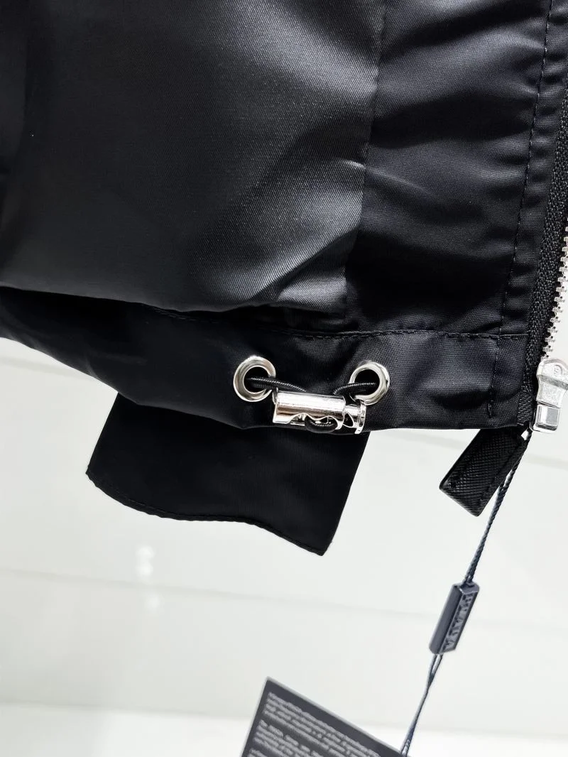 Packable Prada Outwear 168123