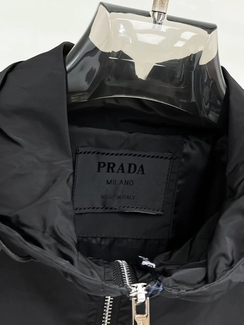 Prada Outwear Stretchable 168094