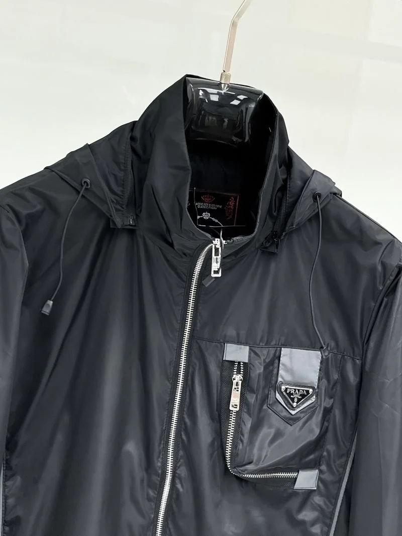 Snug Prada Outwear 168084