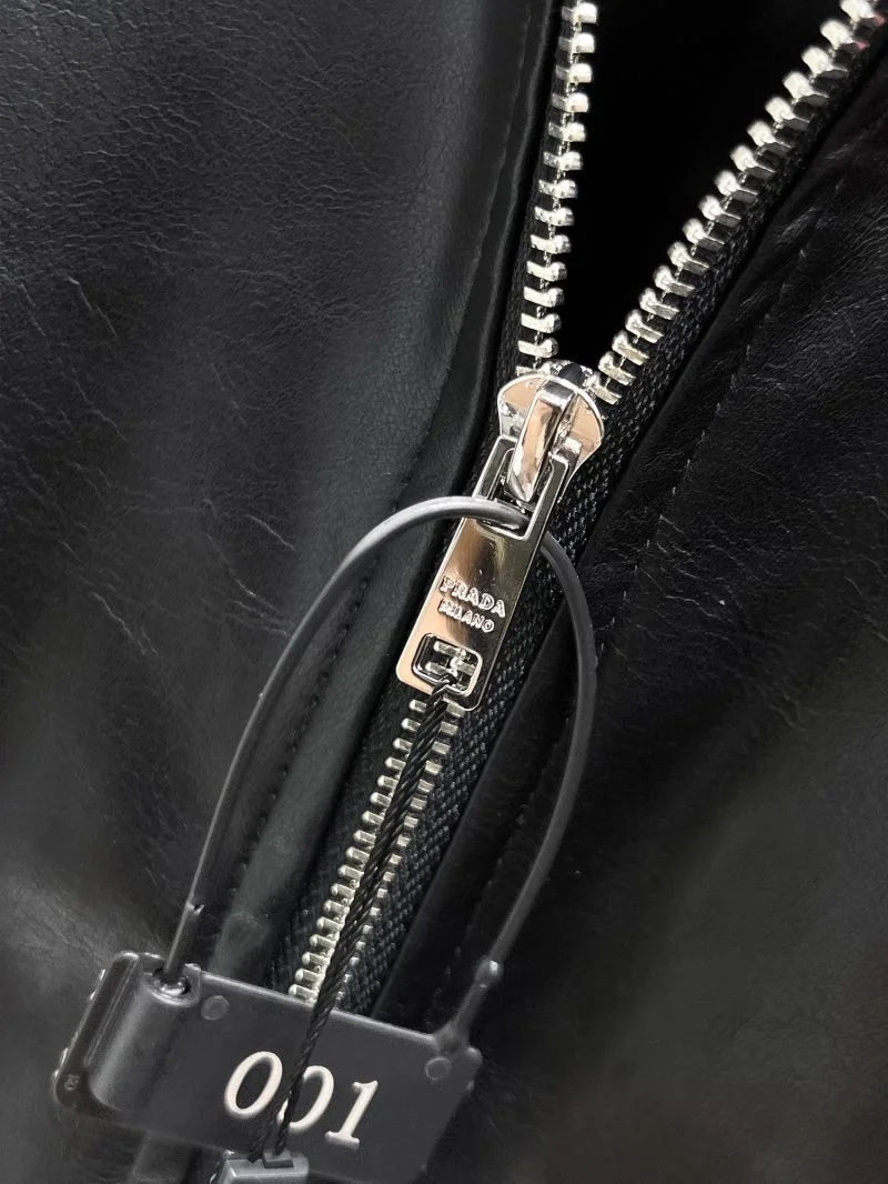 Prada Outwear OnTrend 168074