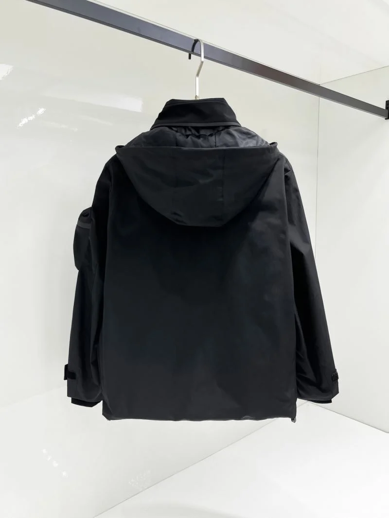 Stylish Prada Outwear 168066