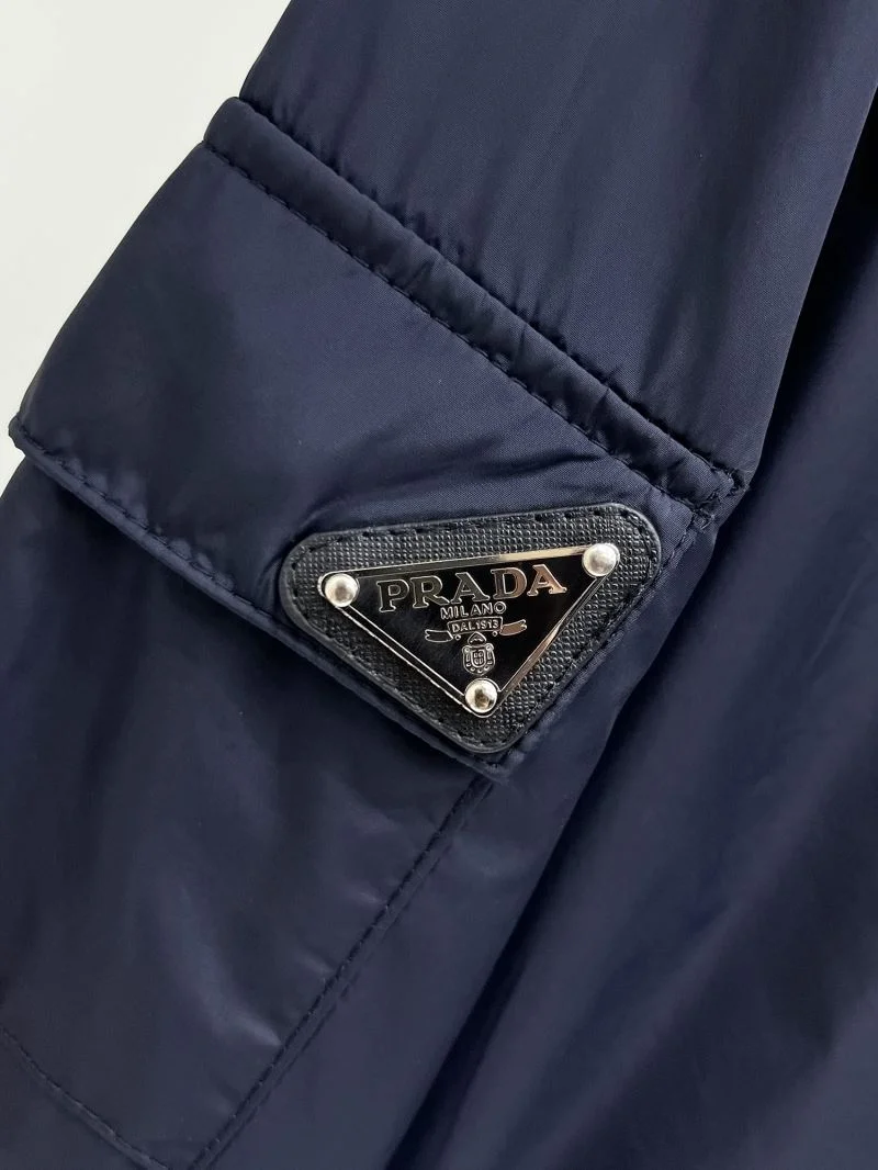 Prada Outwear ModernLook 168072