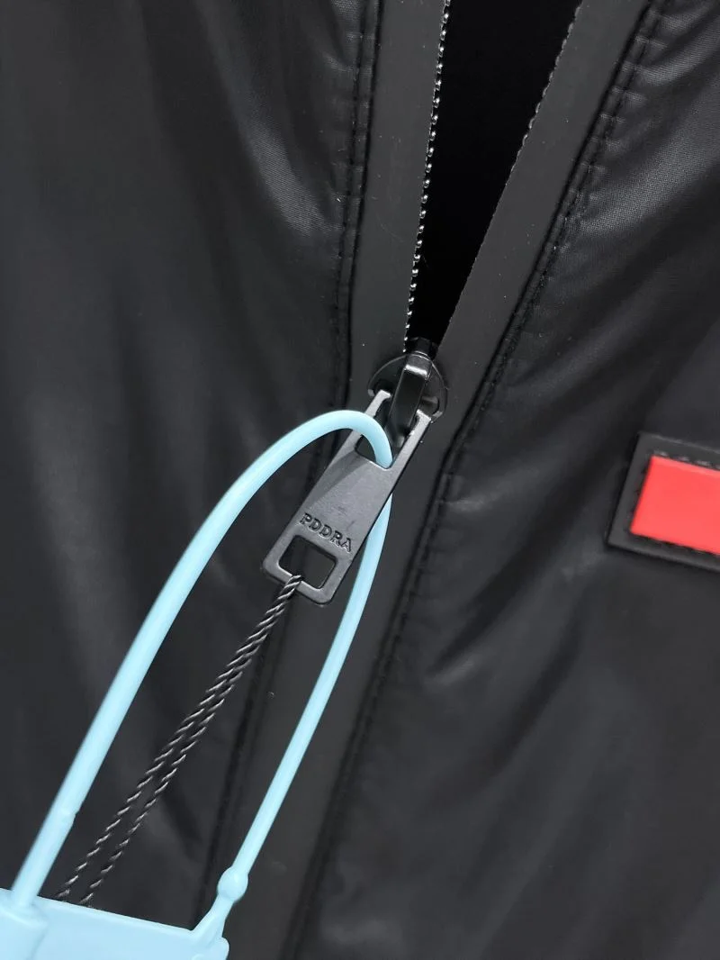 Prada Outwear Comfortable 168070