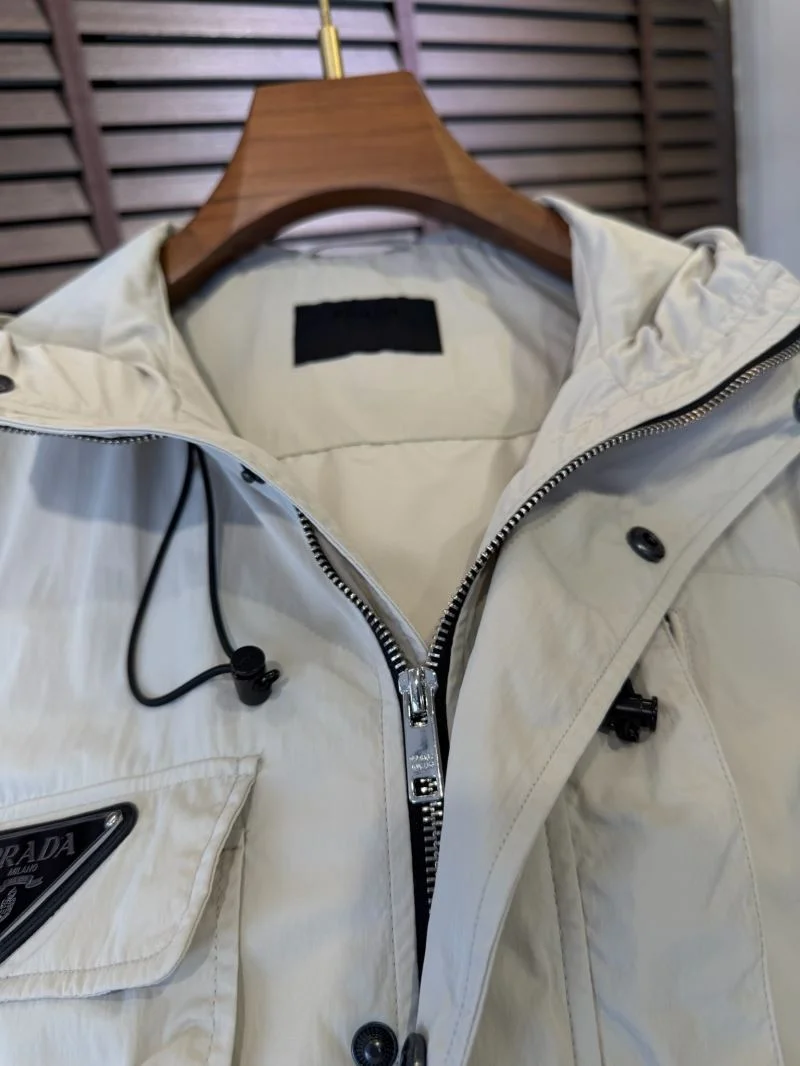 Prada Outwear GoodFit 168061