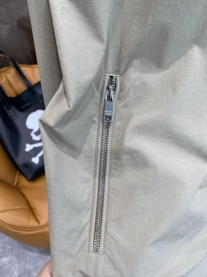 ModernLook Prada Outwear 168058