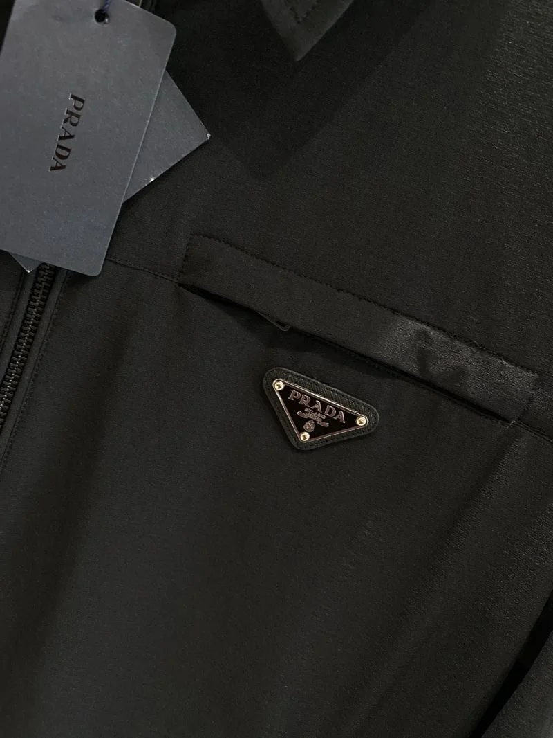 FreshLook Prada Outwear 168057