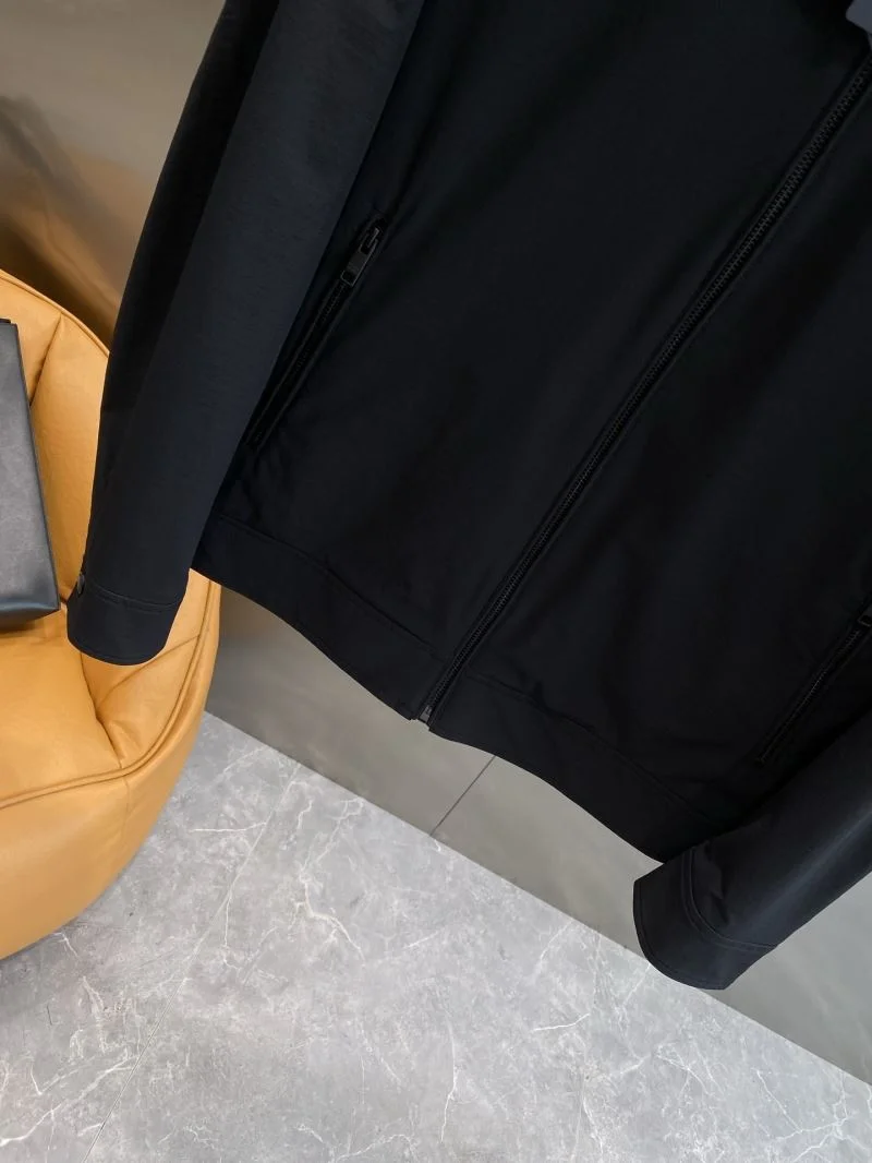 FreshLook Prada Outwear 168057