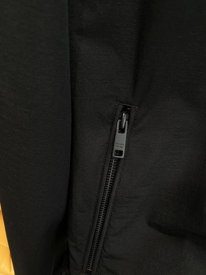FreshLook Prada Outwear 168057