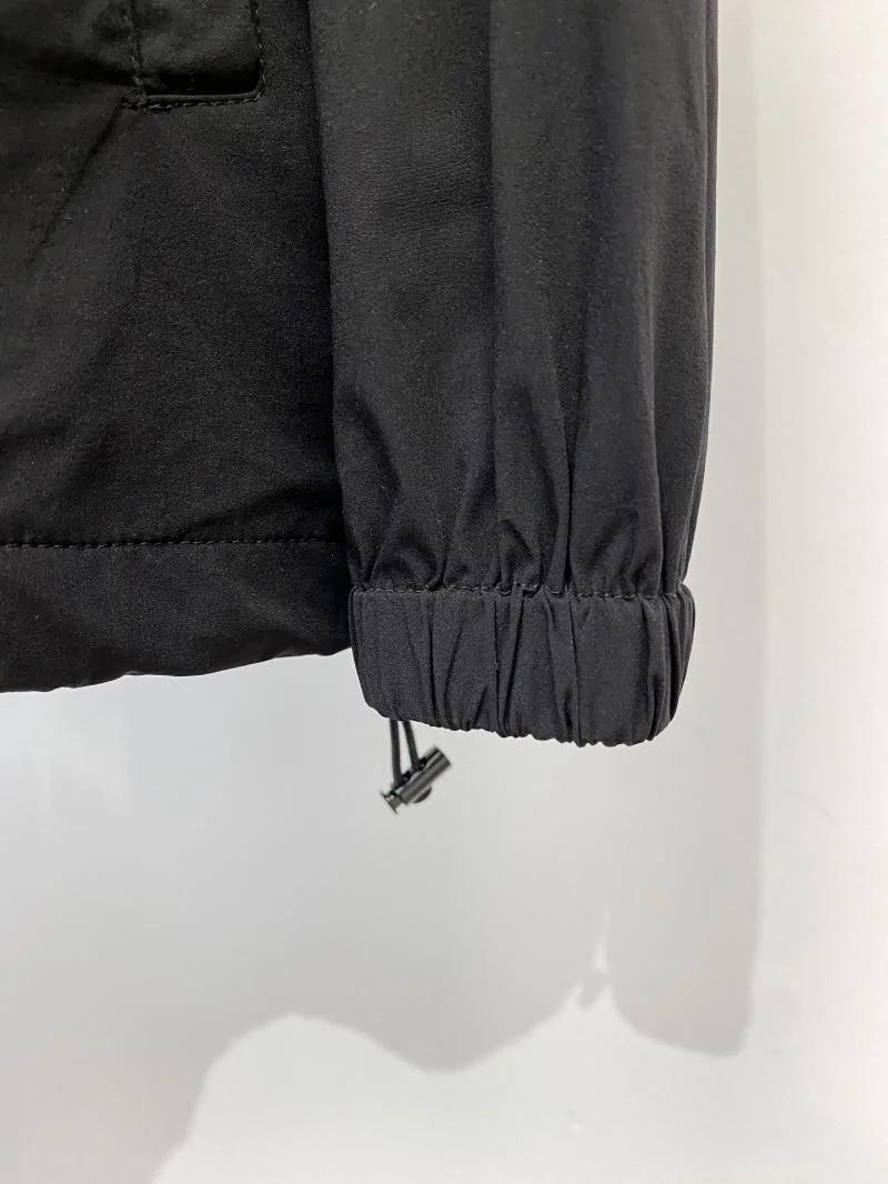 Practical Prada Outwear 168053