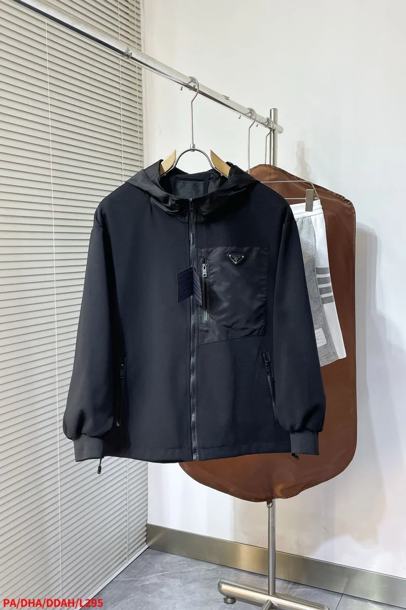 Prada Outwear TravelReady 168050